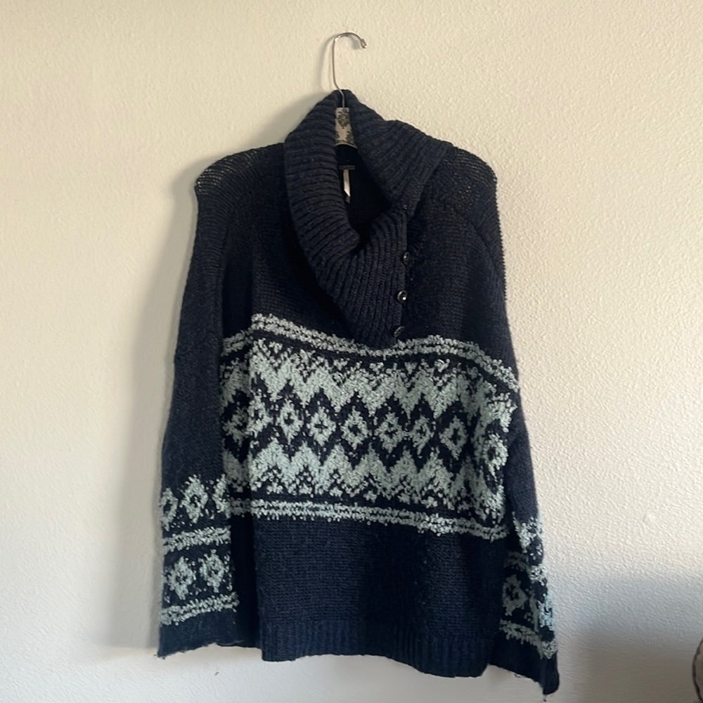 Free people sweater